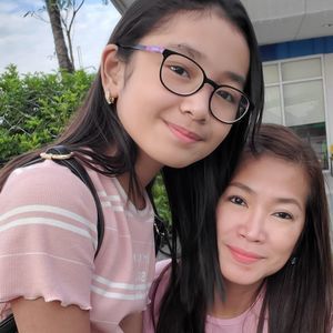 Meet your Posher, Maya